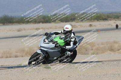 media/Oct-02-2025-Racers Edge (Thu) [[2c91cb6ab3]]/3-B Group/Session 1-Turn 9 Inside (1020am)/